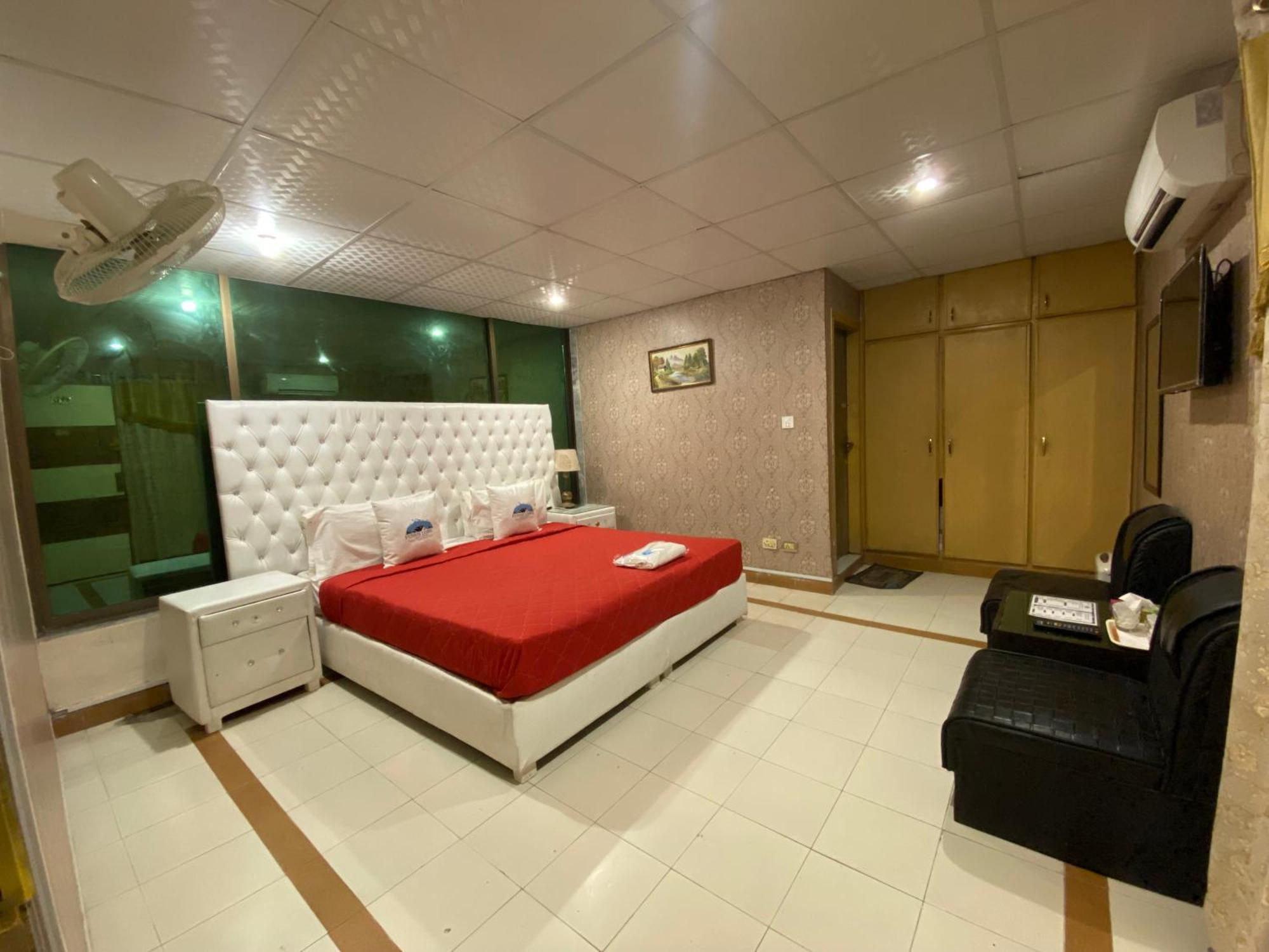 Fusion Lodge Islamabad Ngoại thất bức ảnh