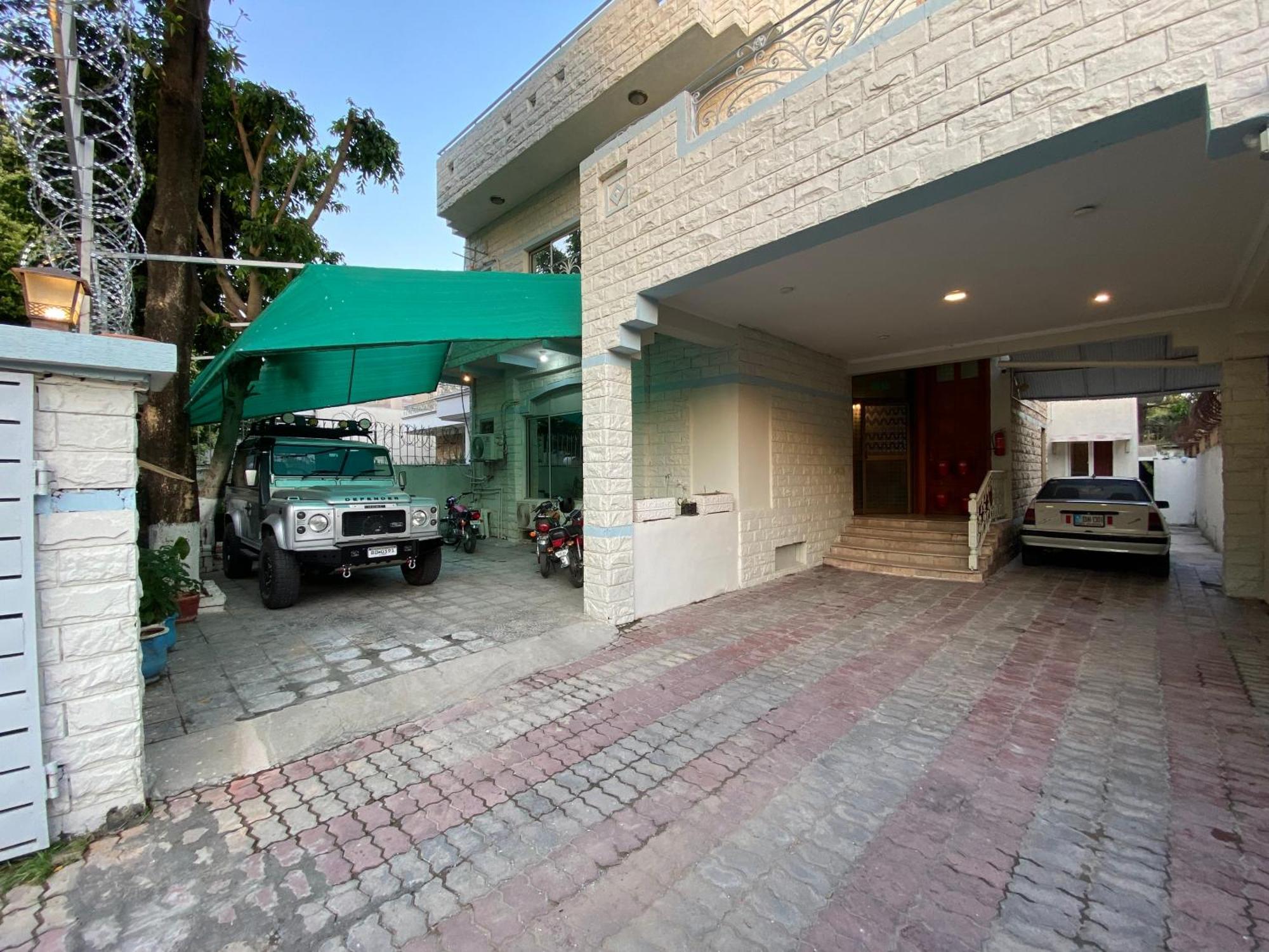 Fusion Lodge Islamabad Ngoại thất bức ảnh